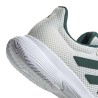 Panel acolchado en el tobillo de las Adidas Game Spec 2, para mayor soporte y confort en cada movimiento.