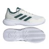 Suela Adiwear con dibujo de espiga de las Adidas Game Spec 2, ideal para tracción en pistas duras.