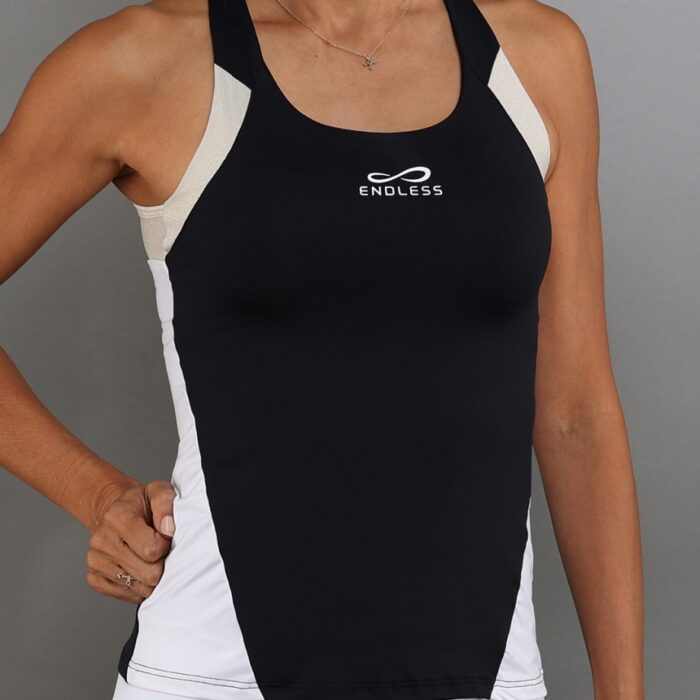 Camiseta Grace Black Golden